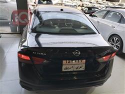 نيسان ألتيما
